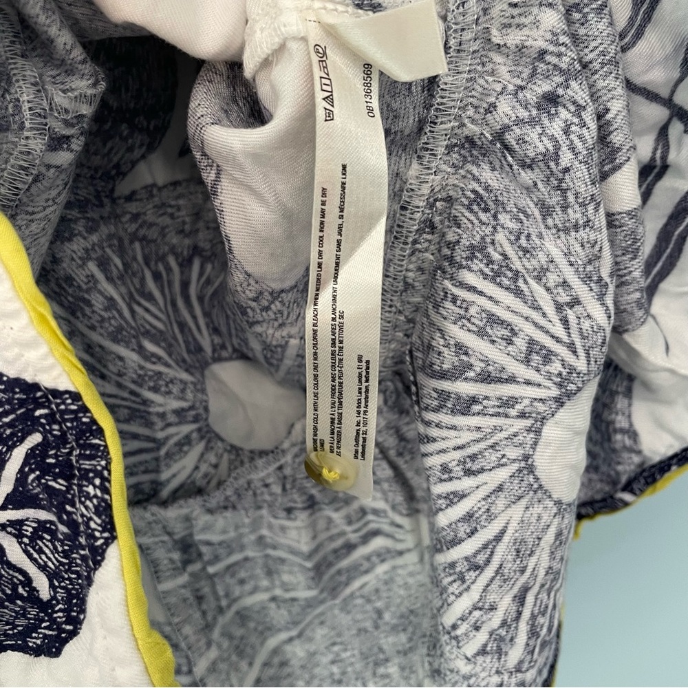 🔻LAST CHANCE🔻 CAMILLE CABANES x ANTHROPOLOGIE Botanical Flannel Pajama Top (top) - Picture 8 of 9